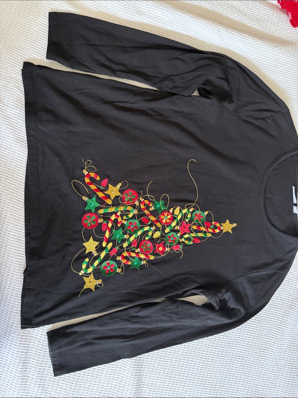 Kim Rogers holiday Black Top with Classic Crew Neck